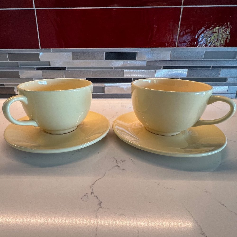 Oversized Round Mug with Saucer